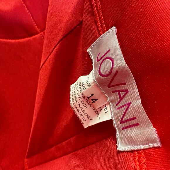 Jovani Red Formal Dress Puff Sleeve Valentine’s Day Black Tie Gown 14 XL NWT - Picture 8 of 10